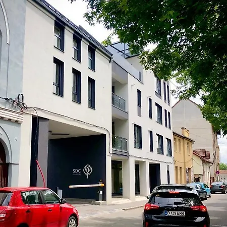 New! Stylish Studio With Parking 아파트 클루지나포카